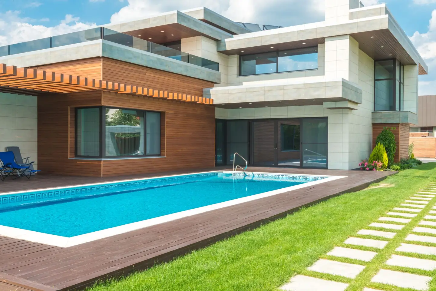 Pool Renovation & Remodelling in Bowman, NSW